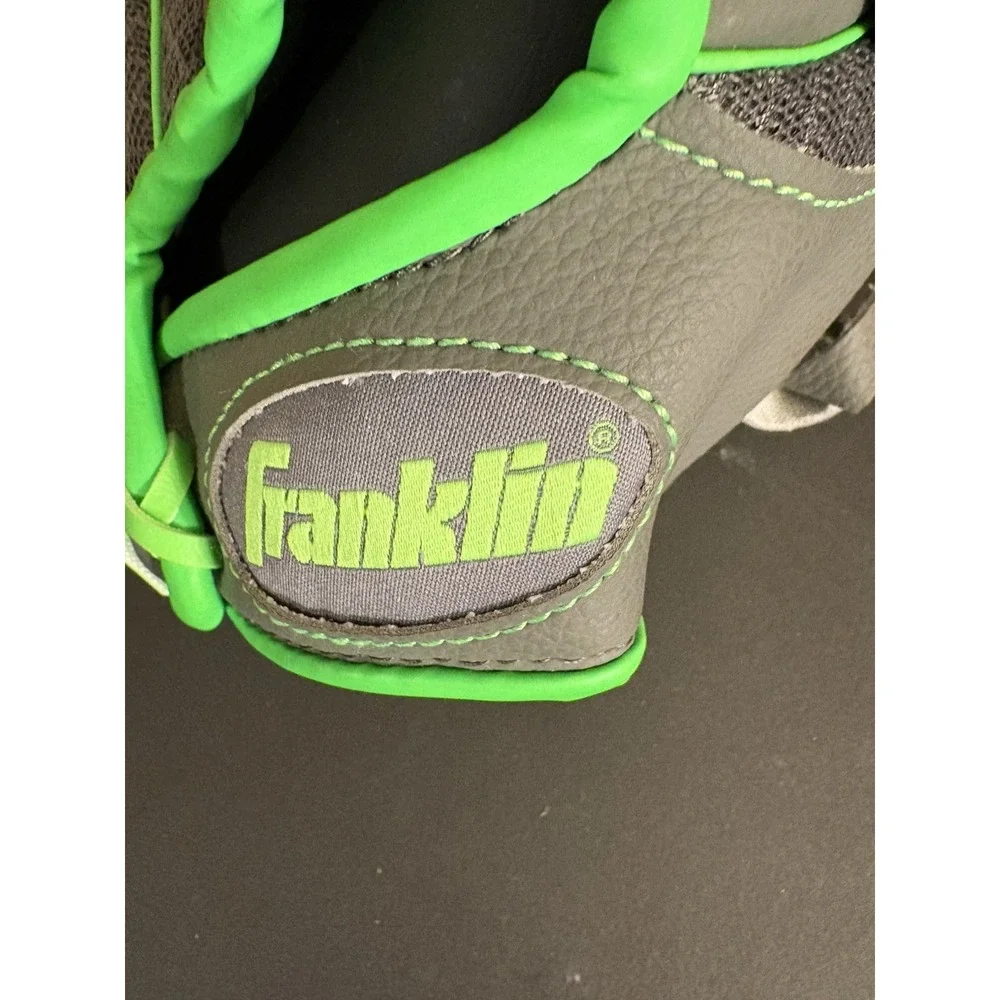 Franklin Shok Sorb Youth Baseball Glove Right Hand Throw Gray Green Used